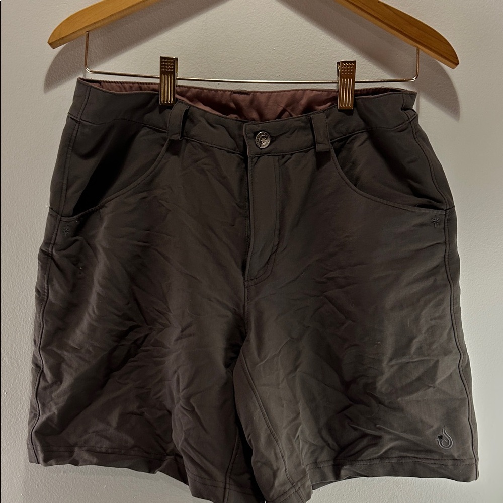 Isis outdoors shorts size 8 A00050